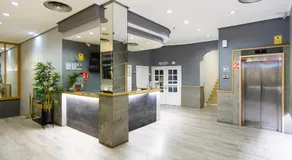 VTZ Hotel El Príncipe - Image 2