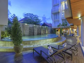 Bedrock Hotel Kuta - Image 4