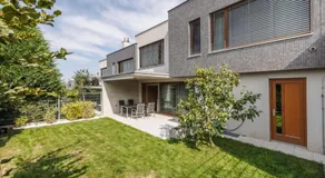 Prague Airport Luxury Vila - Image 4