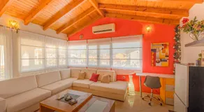 Elisavet Apts - Image 2