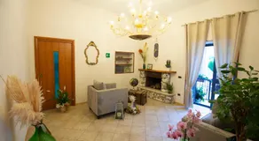 Donna Rosita - Image 2