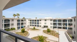 Drift & Dream - Opulent 1BR Marina Escape - Image 4