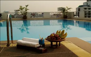 Royal Lanna Hotel - Image 2