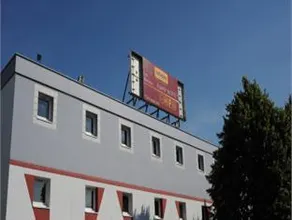 Welcomotel Les Mureaux - Image 5