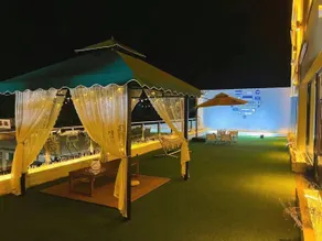 Lake Business Hotel (Renze District Government Branch) - Image 3