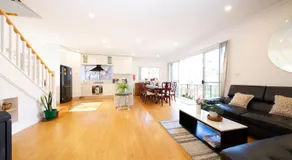 Spacious 5BR House Fireplace Garden Retreat - Image 3