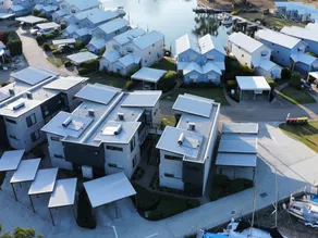 Captains Cove Resort - Waterfront Apartments - Image 5
