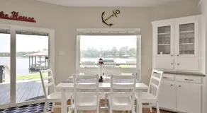 Lighthouse Views & Lake Vibes – 4BR Retreat in Livingston, TX - Image 4