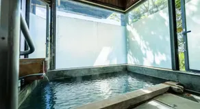 温泉かけ流しとBBQが楽しめる 280sqmのラグジュアリーな箱根貸切別荘 芦ノ湖の眺望 - Image 4