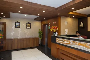 Reunion Samrat - Aparthotel - Image 3