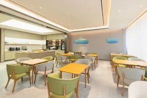 JI Hotel Xiamen Mingfa Square - Image 3