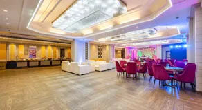 Okas Grand Luxury Collection Hotel Near Crowne Plaza New Delhi Okhla - Image 5