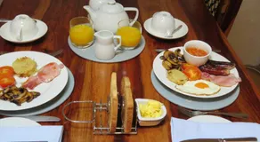 The Boat House Bed and Breakfast - Image 4