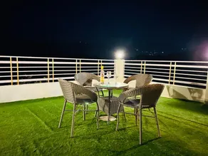 Valley View luxury mension - Image 3
