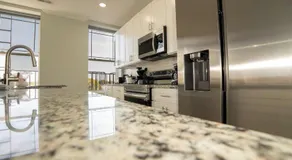 Huge Downtown Baltimore home with parking - Image 3