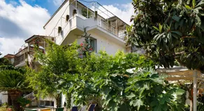 Regginè Holiday Apartments - Image 4