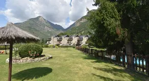 Acogedor apartamento de montaña con jardín y piscina - VU-HUESCA-23-182 - Image 3
