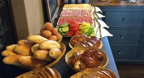 Garni HOTEL Fellini - Image 3