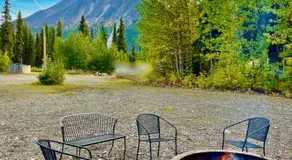Carlo Creek Cabins - Image 2