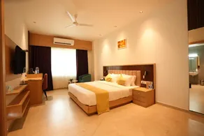 Aaria Beach Resort and Spa - Image 2