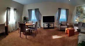 Hotel Park Central - Image 4