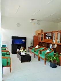 Urbanview Hotel Maulana Hills Syariah - Image 4