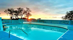 Gorgeous 1 Bedroom Gem at 7 Miles Beach Negril Point Village - Image 3