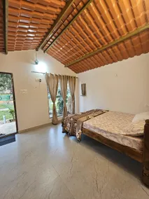 Garden Villa Homestay ! Dandeli Ramnagar ! Eco Friendly Villa - Image 4