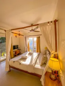 villa15(10bhk private villa with pool and view) - Image 2