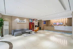 Beijing ZhongKuang Hotel - Image 3