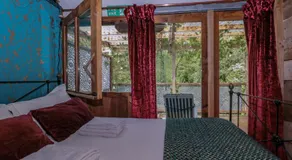 Ferryman's Lodge - Image 2