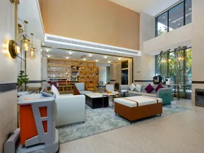 Country Inn & Suites by Radisson Xianning Media Tower - Image 2