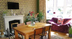 Rockleaze Guesthouse - Image 2