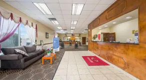 Econo Lodge Cullman South - Image 2