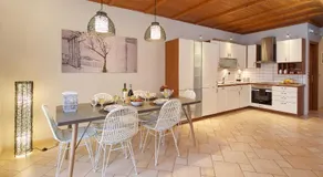 M house luxury suites - Image 4