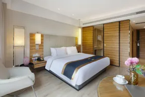 Echeng Hotel Qinzhou Bay Plaza East High-speed Railway Station - Image 3