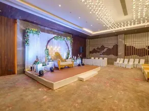 The Amore Surat - Image 3