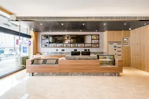 Hanting Hotel Xinyang Cultural Center - Image 5