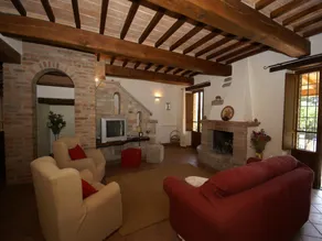 Villa in Umbertide with Pool and Garden - Image 4