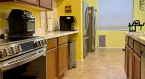 Perfect 1-level, 4-bedroom house in Avondale, AZ - Image 5