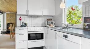 3 Bedroom Cozy Home In Juelsminde - Image 4