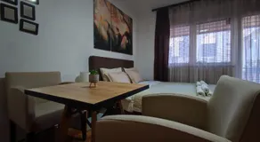 The House Apartments & Guest Rooms - Image 5