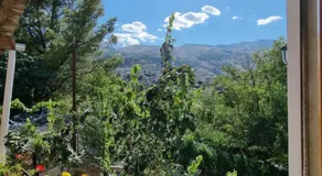B Vishe Guest House - Image 5
