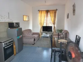 One bedroom Love birds nest - Image 2