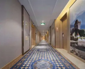 Madison Hotel Qingdao Railway Station Zhanqiao Seaview - Image 4