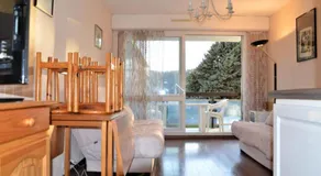 Quiet studio with balcony near the beach - Image 2