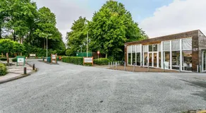 Julia's Holiday Home - Image 5