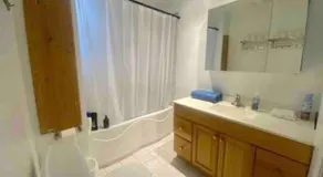 FULL KITCHEN 14min from DTOWN Room B - Image 5