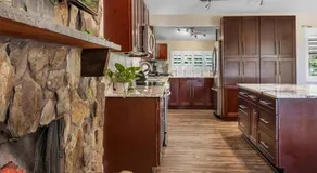 Palm Harbor Waterfront with pool & Game room - Image 5