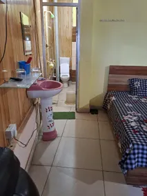 Stacy Guest House - Image 5